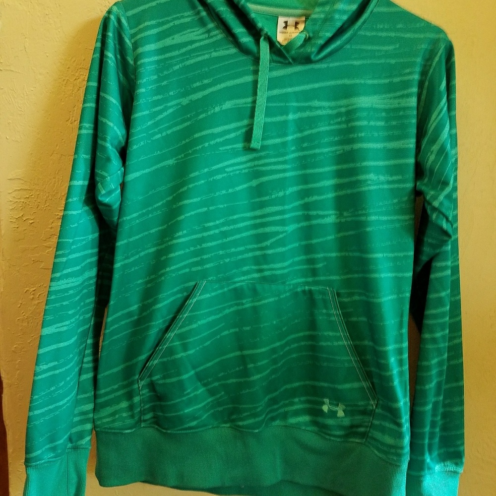 Under Armor Pullover